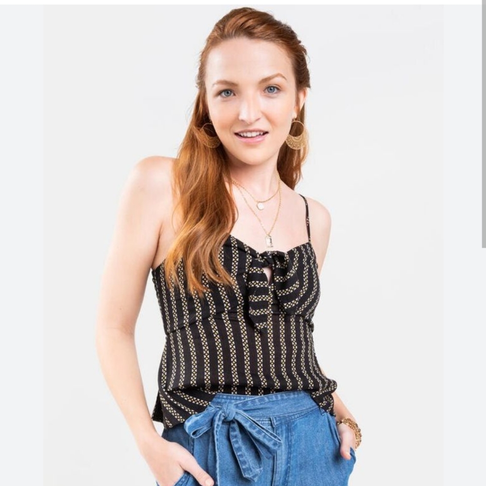 Francesca's Mi Ami Geometric Tie Front Smocked Back Tank Top NWT